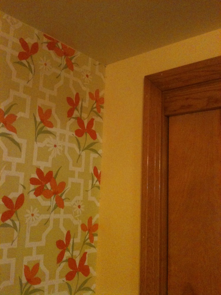 70s orange flowered wallpaper